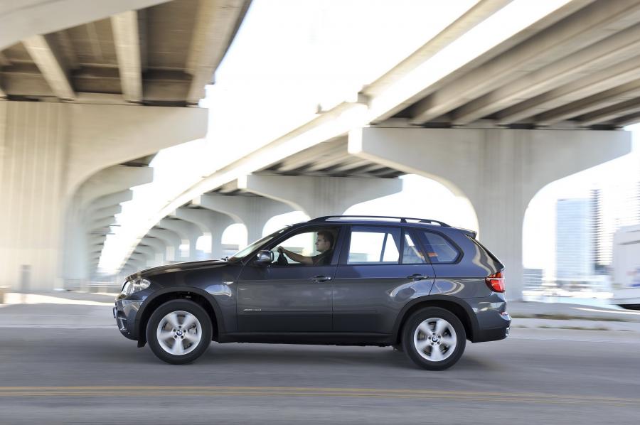  BMW X5 2011 года  (фото 179 из 190)